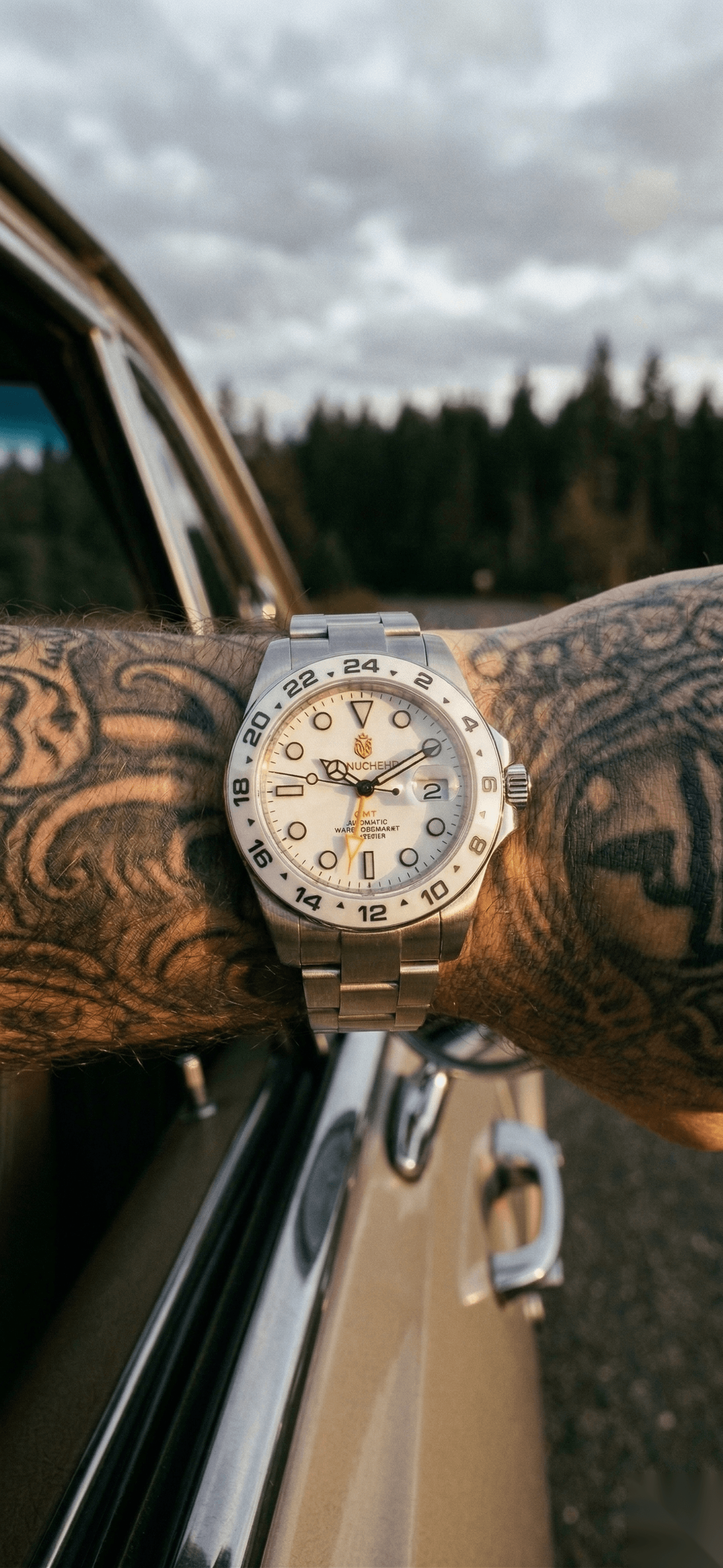 Manuchehr GMT Explorer